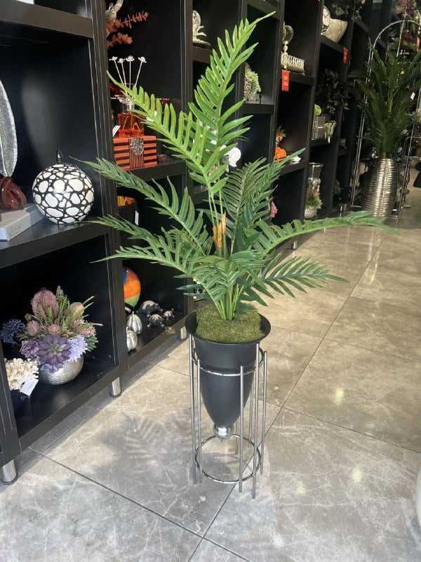 Yapay Arekalı Siyah Mermi Vazo